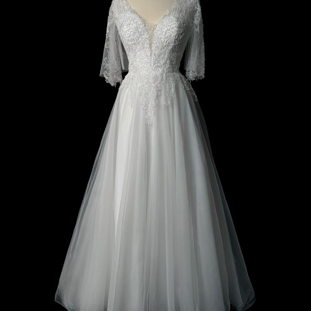 Brand New US 10 Anna Augusta Maxi Bridal Gown